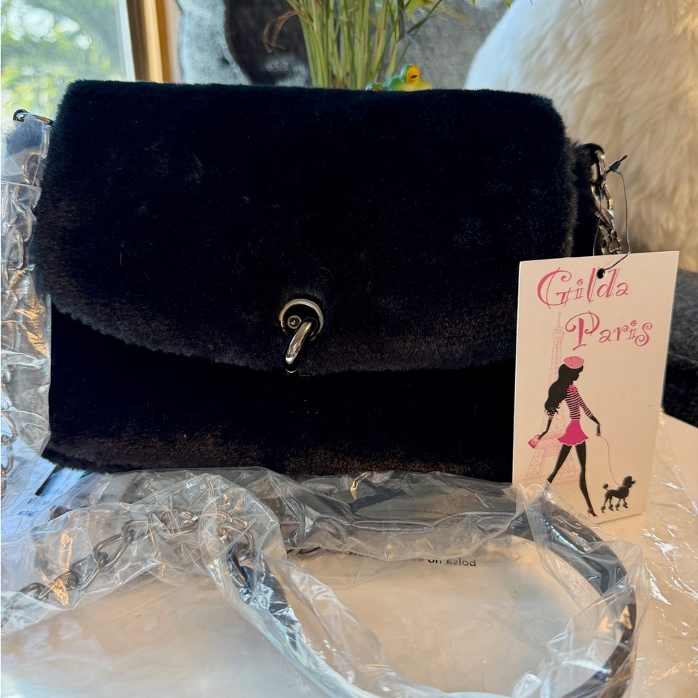GILDA PARIS Noir Faux Fur Crossbody Bag In Black - Picture 4 of 16